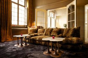 Hotel-Img