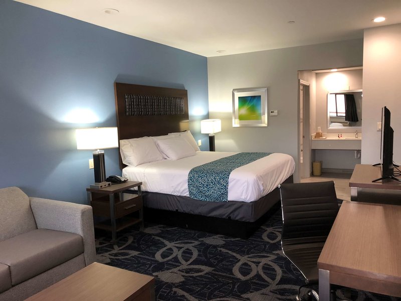 baymont by wyndham houston hobby airport