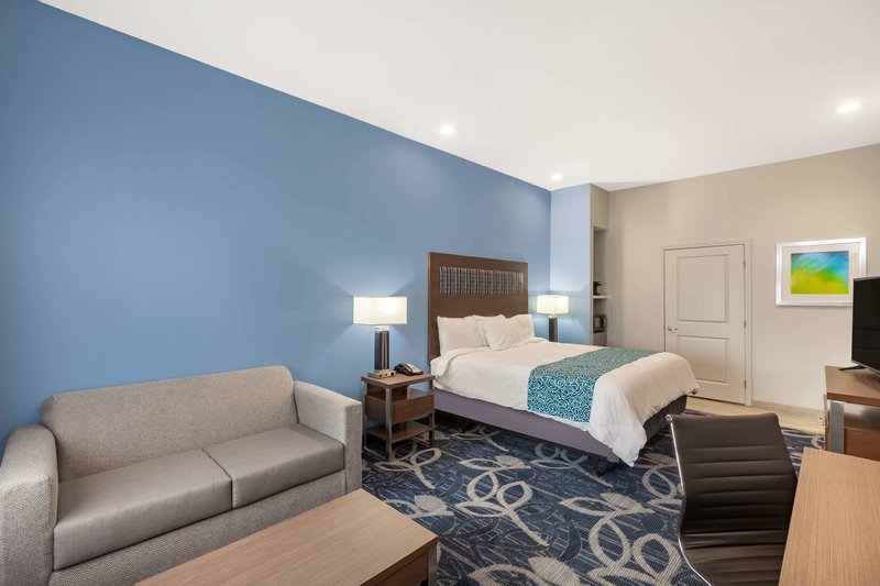 baymont by wyndham houston hobby airport