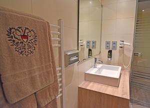 Hotel Restaurant Doppeladler,Düsseldorf>>Dusseldorf,3 star