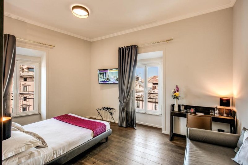 piccola navona roof garden