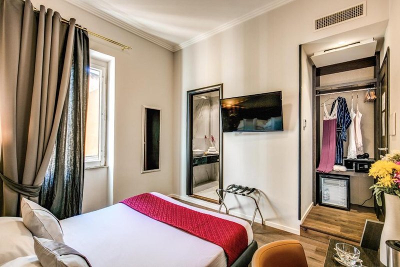 piccola navona roof garden