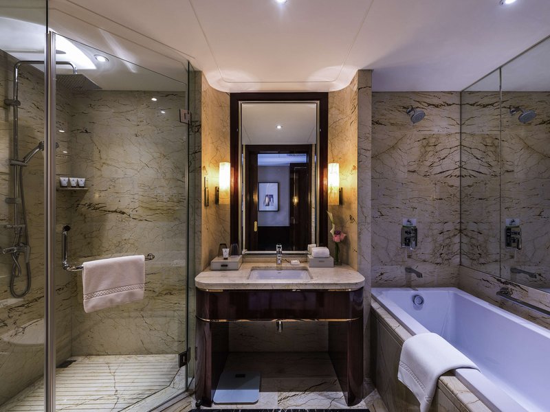 grand mercure wuhan qiaokou