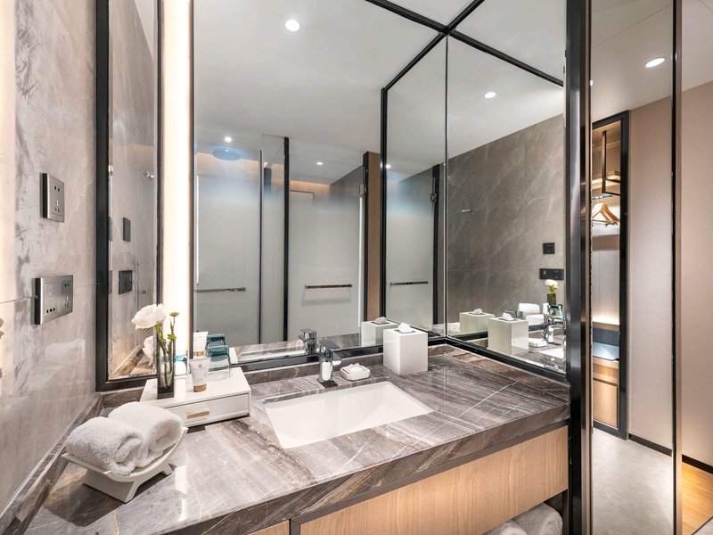 grand mercure wuhan qiaokou