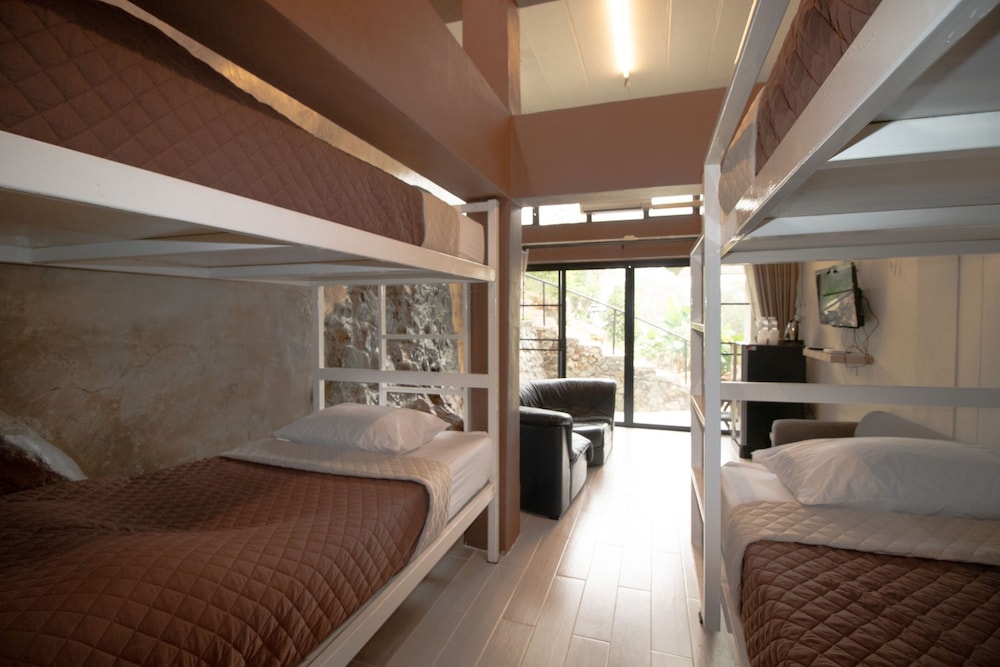 maesa greenery hill by zuzu