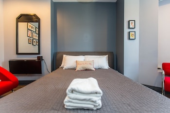 mccormick place guest house