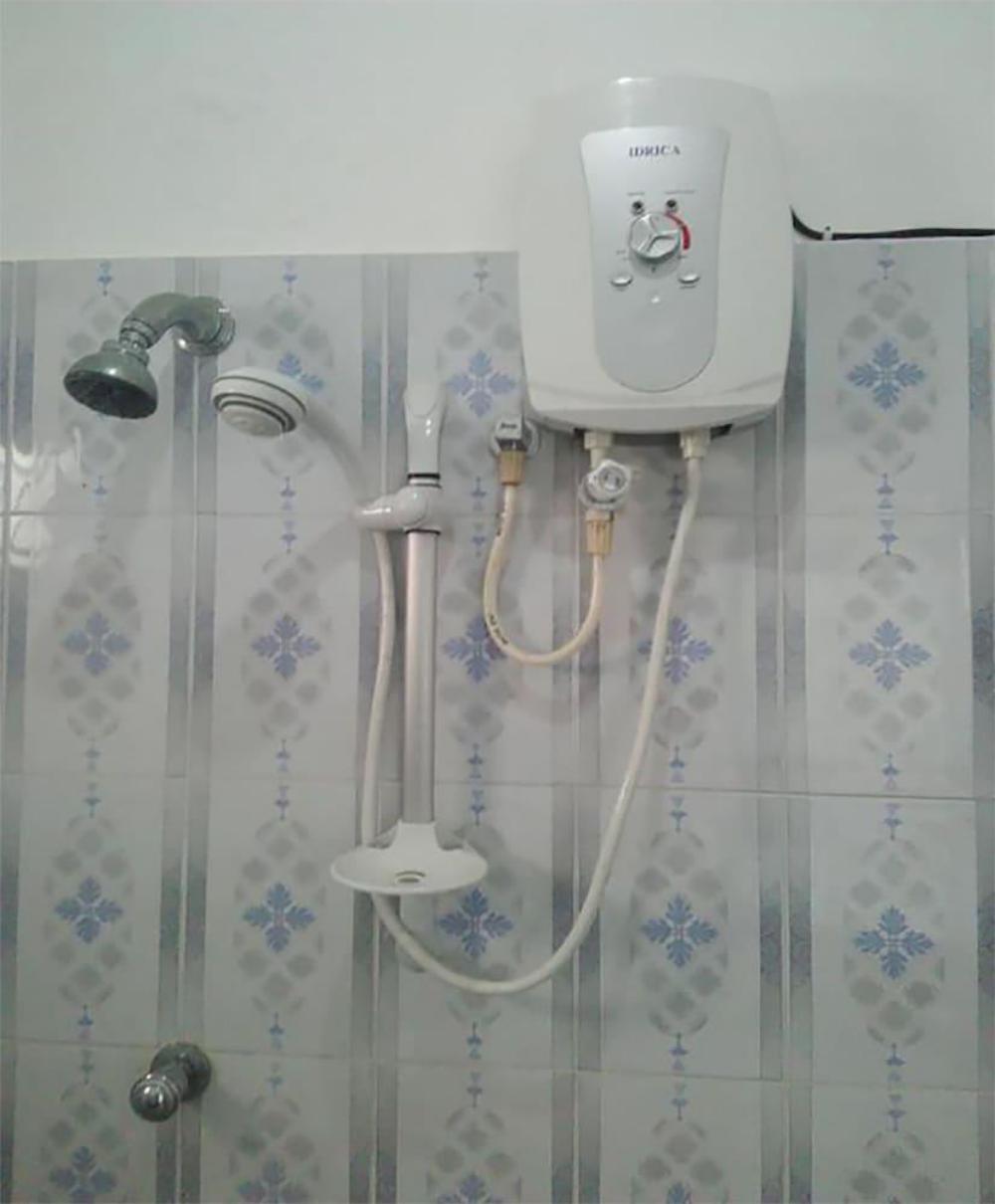 randi guest house mirissa beach