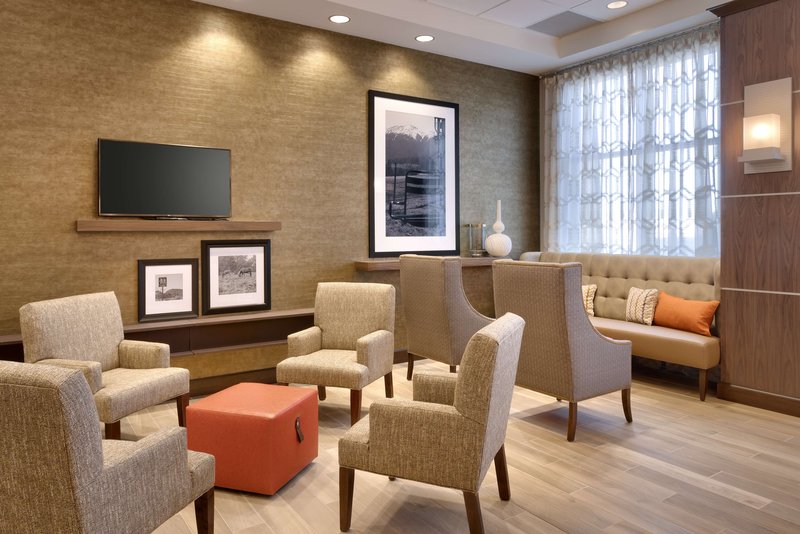 hampton inn and suites rexburg