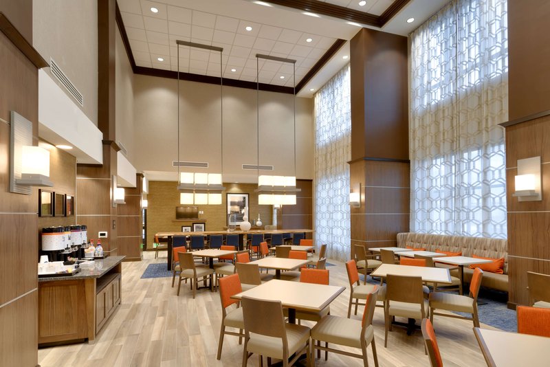 hampton inn and suites rexburg