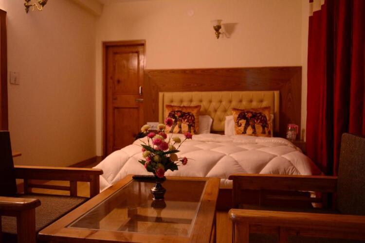 hotel ambika bliss manali