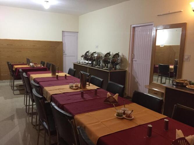 hotel ambika bliss manali