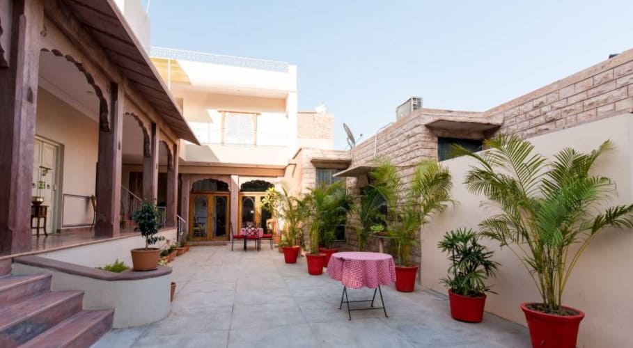 jaswant niwas