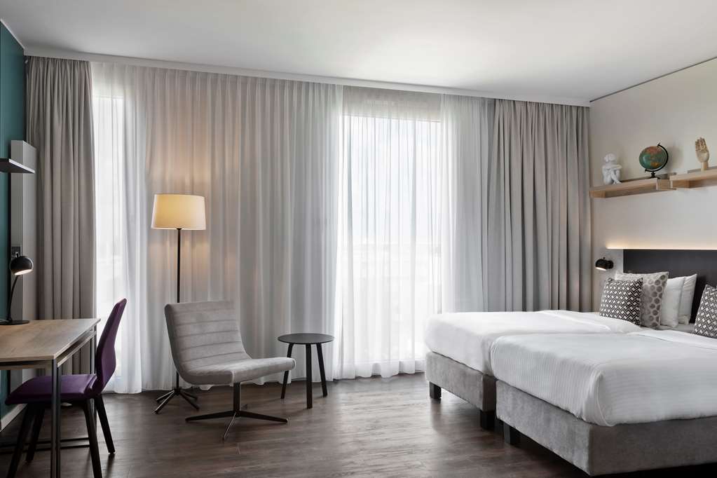 stellaris apartment hotel