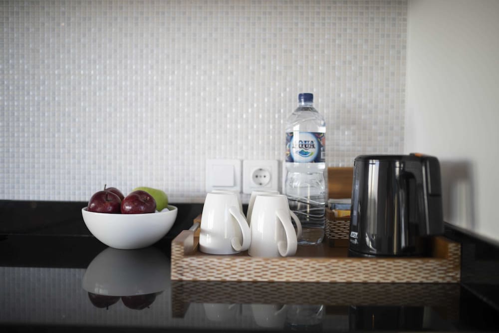 hideaway residence bali ungasan by kanaan hospitality