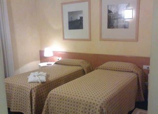 Hotel Club,Milan>>Central Station,3 star