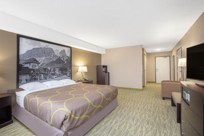 super 8 by wyndham canmore