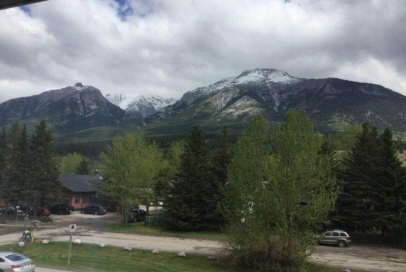 super 8 by wyndham canmore