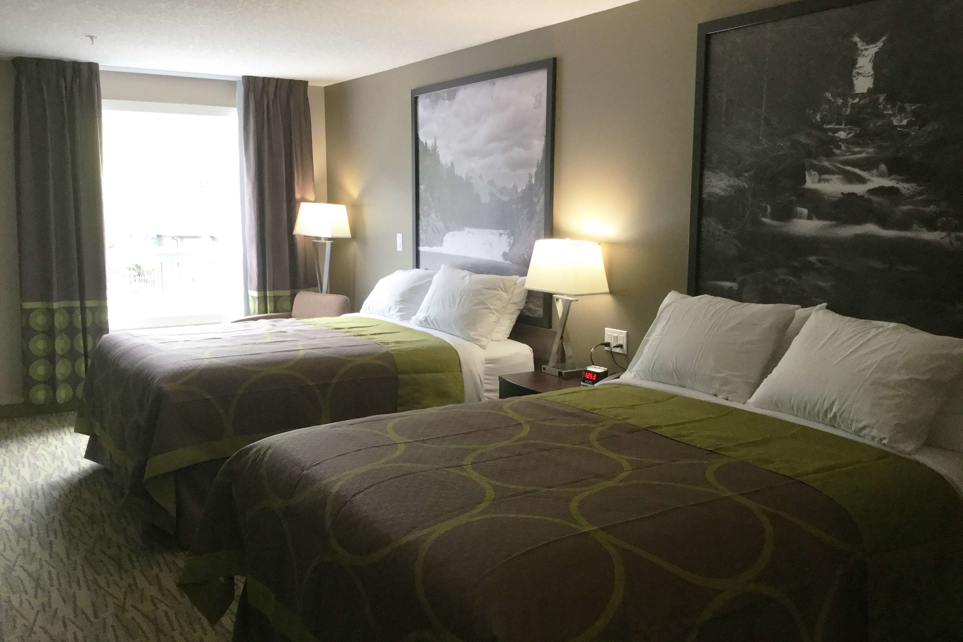 super 8 by wyndham canmore