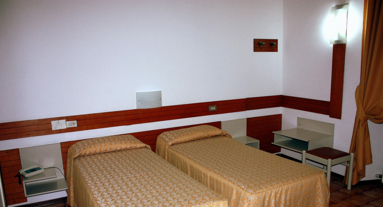 Piccolo Hotel,Milan>>Lombardy,3 star