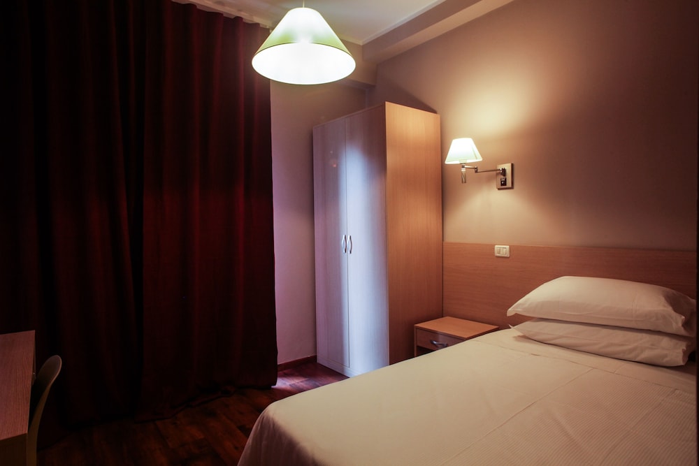 hotel di porta romana