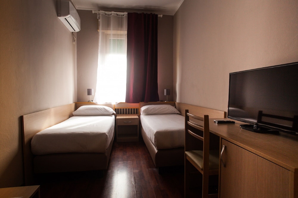 hotel di porta romana