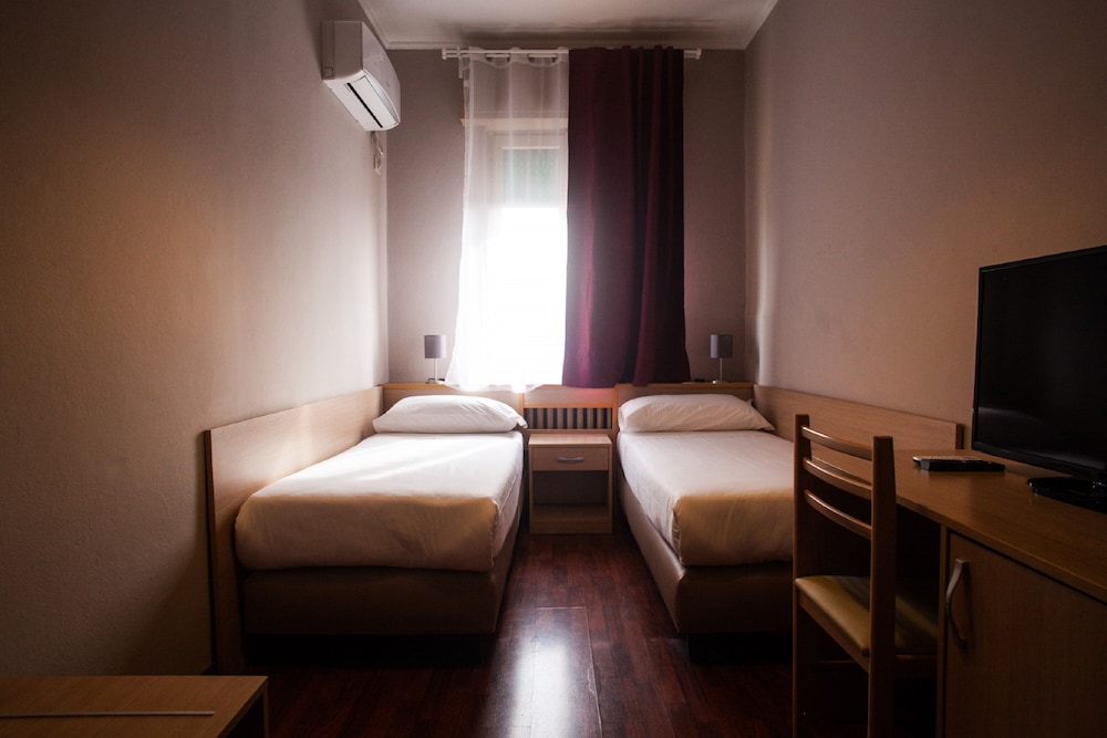 hotel di porta romana