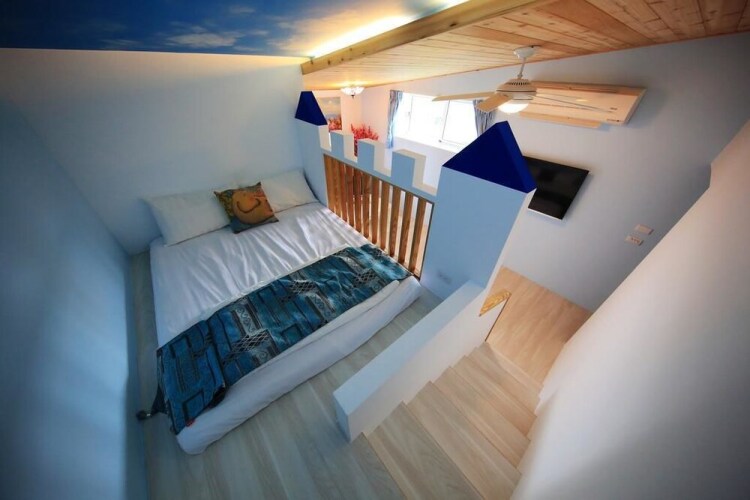 jumping hostel