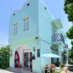 jumping hostel