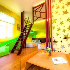 jumping hostel