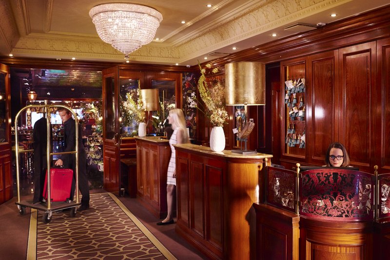 hotel estherea