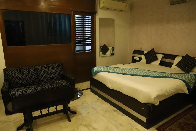 Airport Hotel Aerocity Inn,New Delhi>>Delhi,3 star