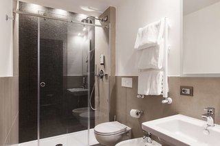 the republic hotel