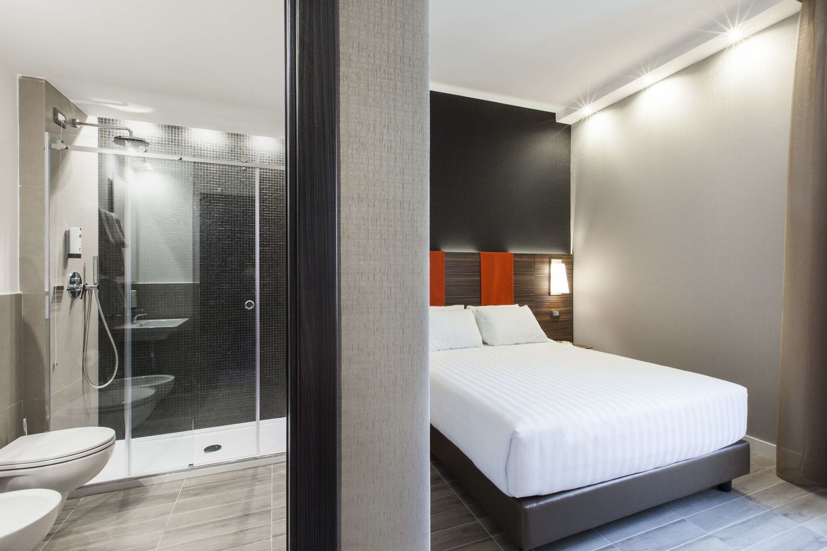 the republic hotel