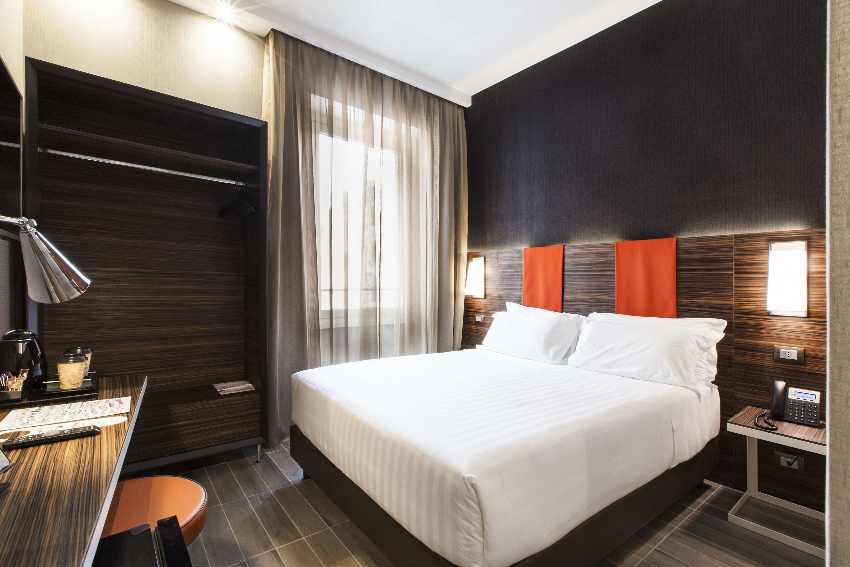 the republic hotel