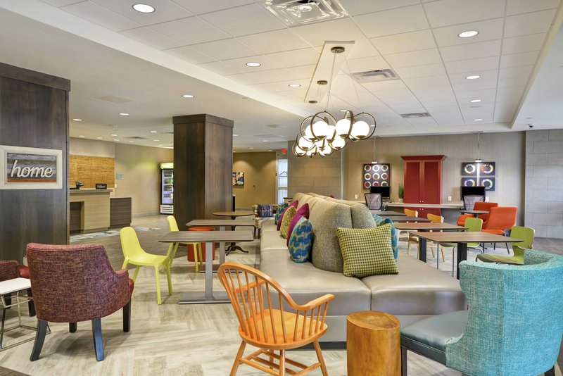 home2 suites by hilton plymouth mn