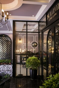 jm marvel hotel and spa