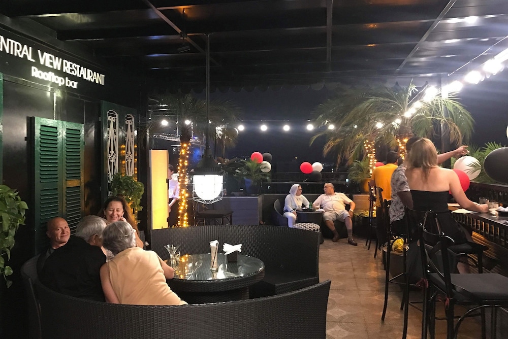 jm marvel hotel and spa