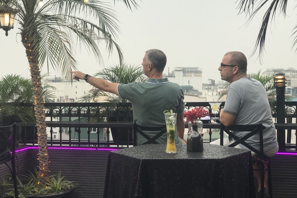 jm marvel hotel and spa