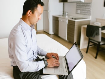 woodspring suites seattle tukwila