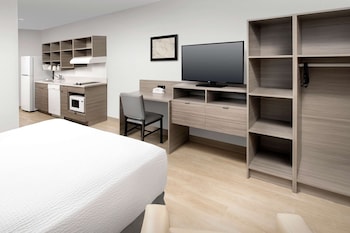 woodspring suites seattle tukwila