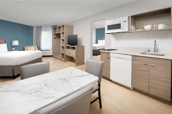 woodspring suites seattle tukwila