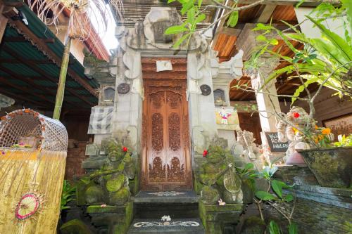 bali moon guest house