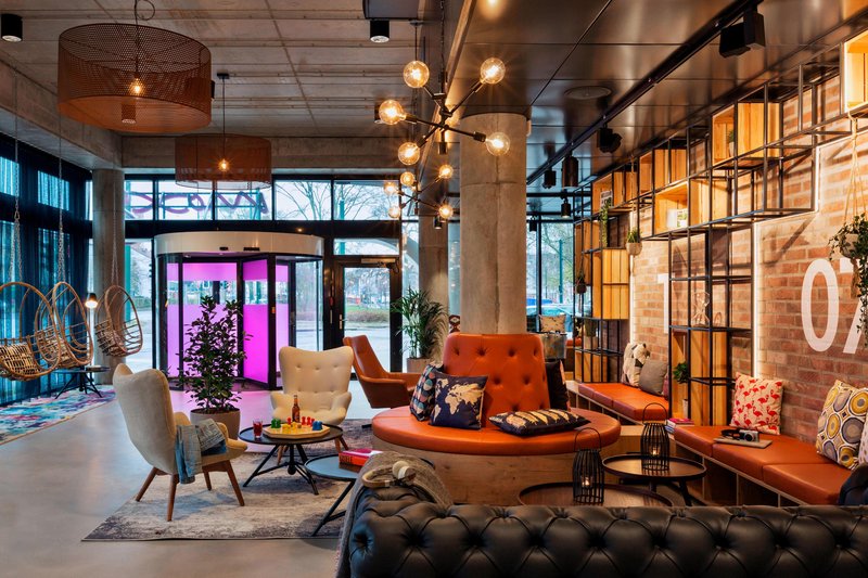moxy duesseldorf south