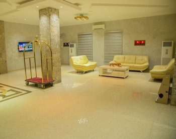Maxbe Continental Hotel,Independence Layout>>Enugu,3.5 star