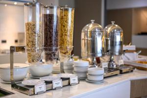 the beachfront hotel phuket