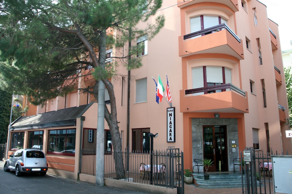 hotel niagara rimini