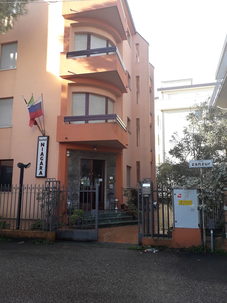 hotel niagara rimini