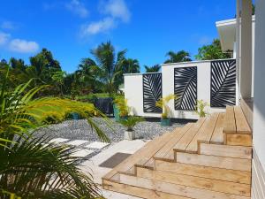 Mama Taras,Cook Islands>>Avarua,3.5 star