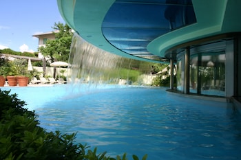 hotel waldorf premier resort