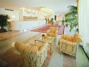 Hotel Universal,Cervia>>Bologna,4 star